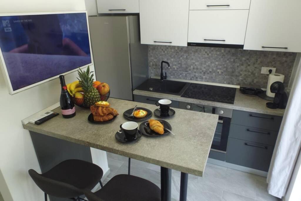 Apartment In Park Forest Soline Near The Sea Pjescana Uvala Luaran gambar